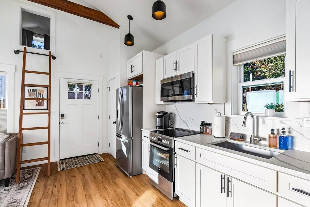 Walk To The Waterfront! The South Sound Suite Tacoma Exteriér fotografie